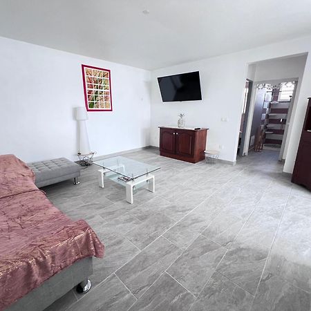 Elegant Appartement T3 Chataigne : Spacieux Sainte-Luce Exterior photo